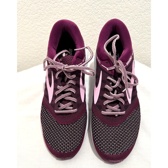 Womens Brooks REVEL Running Shoes Purple Burgundy Sz 10.5 Sneakers EUC - Picture 2 of 9